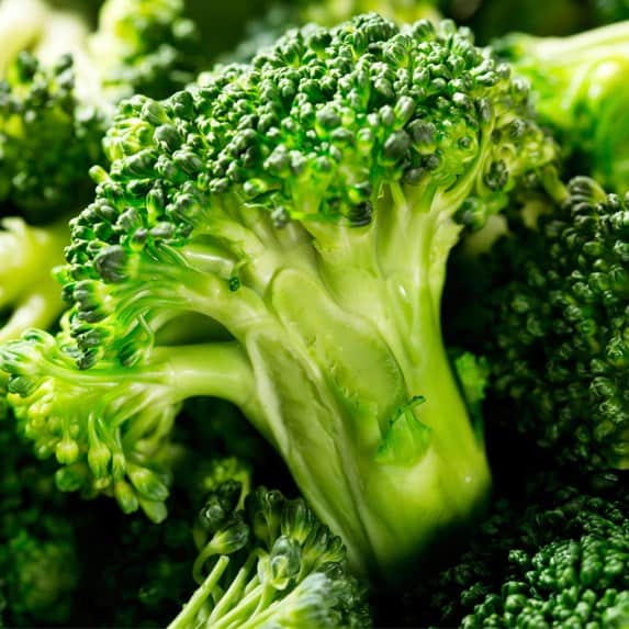 10 Foods That Melt Fat Like Butter on a Hot Pan