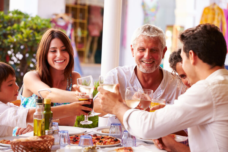 23 Best Family Restaurant Chains in America